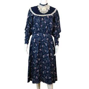 Vintage 70's Gunne Sax Blue Floral Prairie Dress